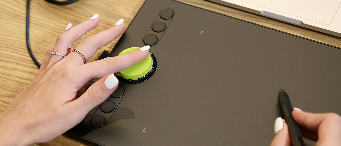 Drawing on XP-Pen Deco 02 graphics pad for laptop